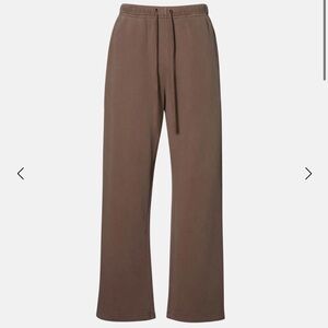 Elwood clothing core straight leg sweatpants, size small, vintage brown